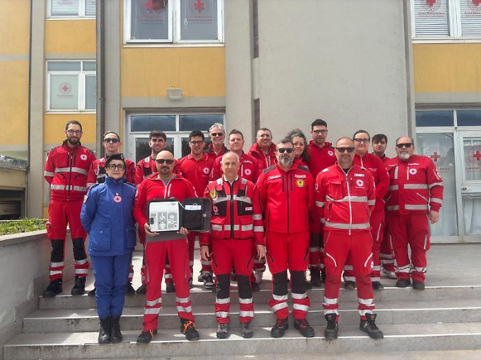 Istruttori e nuovi volontari Croce Rossa
