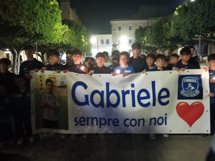 Favara in lacrime: luned&igrave; i funerali di Gabriele Vaccaro nella Chiesa Madre