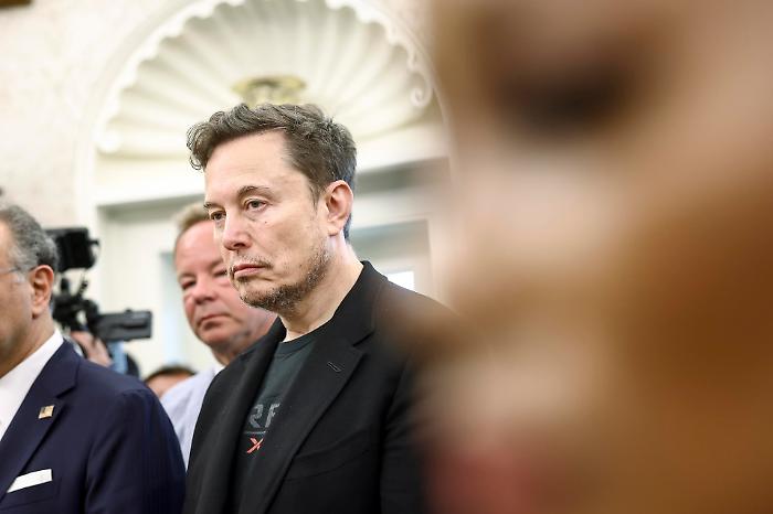 Musk perde in tribunale: la giuria smonta la sua guerra contro OpenAI