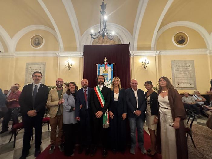 Il sindaco Sodano presenta la Giunta, ecco tutte le deleghe: Crosta vicesindaco, i tecnici in prima linea