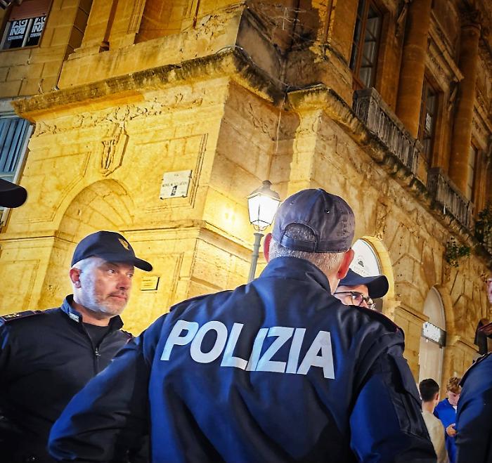 Rissa ad Agrigento a Porta di Ponte: guerriglia tra immigrati a colpi di bottiglie