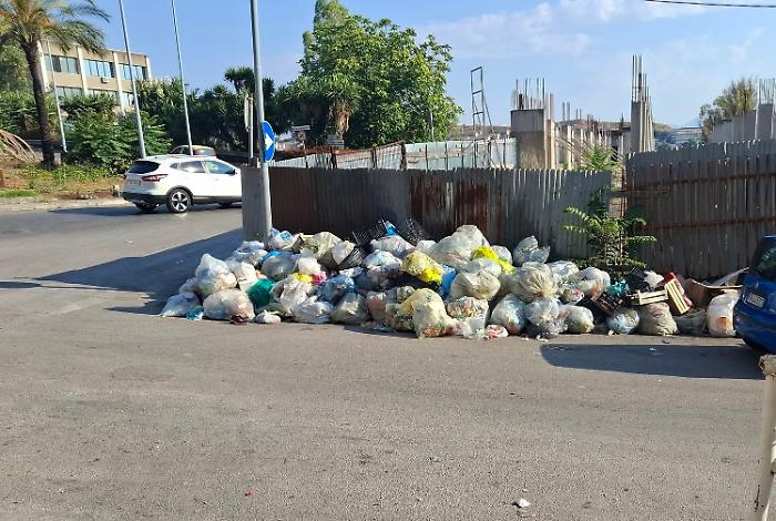 Rifiuti ad Agrigento, scatta la linea dura: il Comune user&agrave; i video delle fototrappole contro gli abbandoni