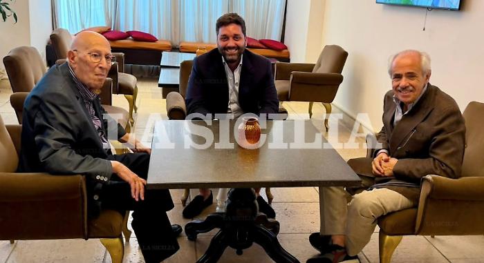 Firrarello e Lombardo, dopo 16 anni  scoppia la pace. &laquo;Basta rancori, torni la politica&raquo;