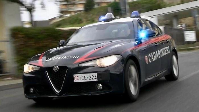 Stangata sui parcheggiatori abusivi a Porto Empedocle: blitz dei carabinieri, multe da 5.000 euro