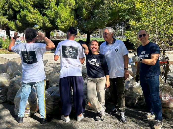 Quando l’ecologia diventa un’occasione di riscatto: detenuti ripuliscono area