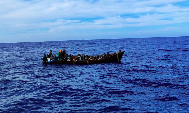 Quasi 2.800 sbarcati a giugno: in un anno calano gli arrivi ma 1.400 morti nel Mediterraneo