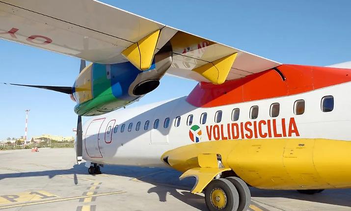 Sciopero voli Lampedusa, il prefetto precetta il personale Dat per evitare la "trappola" durante la visita del Papa